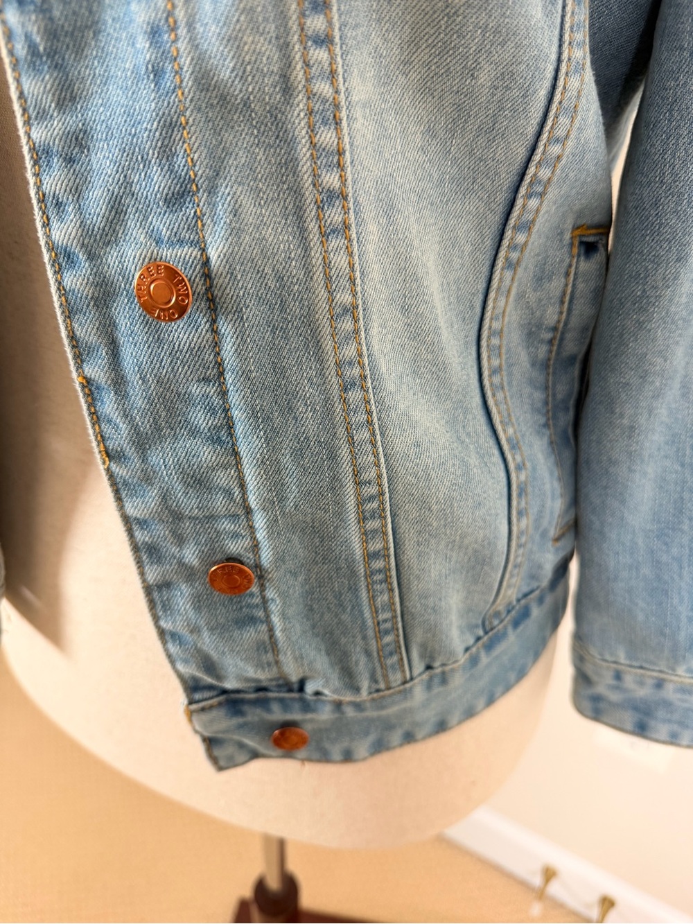 ThreeTwoOne Here Comes The Bride Embroidered Denim Jacket Small - Picture 5 of 10